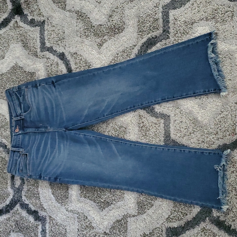 American Eagle cut off jeans